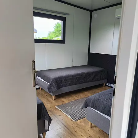 Ostoja Gora Kalwaria Zamek Krolowej Bony Caloroczne 度假居 Czersk